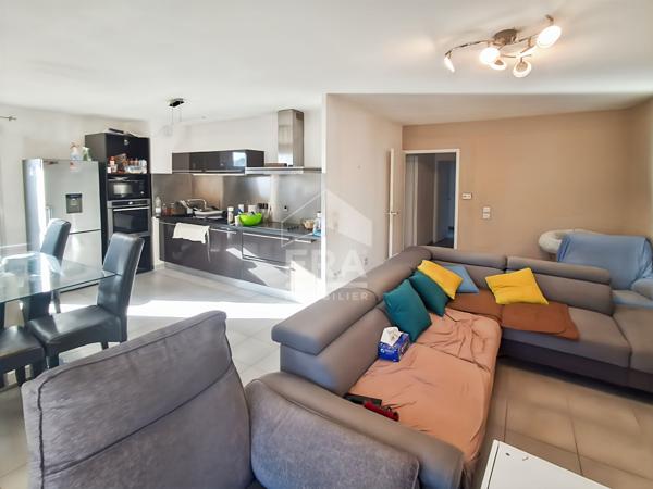 Appartement La Fare Les Oliviers 4 pièce(s) 79.50 m2