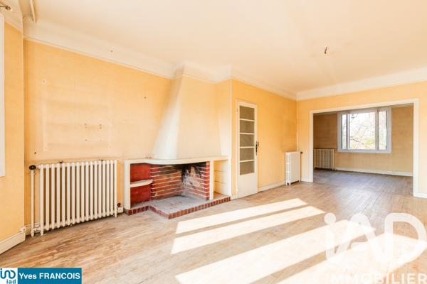 Maison à vendre 6 pièces 121 m² Sainte-Geneviève-des-Bois