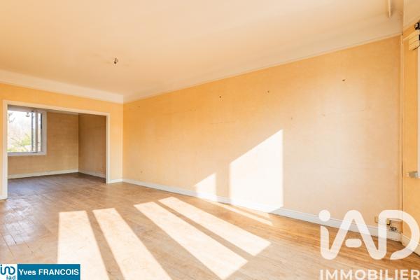 Maison à vendre 6 pièces 121 m² Sainte-Geneviève-des-Bois
