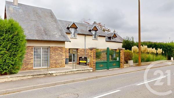 Maison à vendre  8 pièces - 204,51 m2 ST QUENTIN - 02