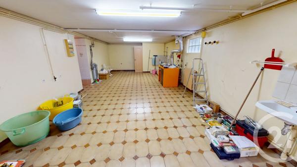 Maison à vendre  8 pièces - 204,51 m2 ST QUENTIN - 02