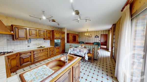 Maison à vendre  8 pièces - 204,51 m2 ST QUENTIN - 02