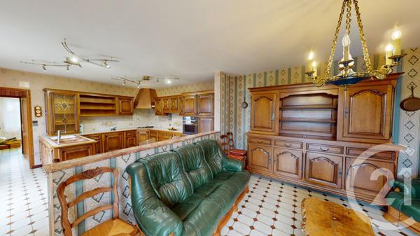 Maison à vendre  8 pièces - 204,51 m2 ST QUENTIN - 02