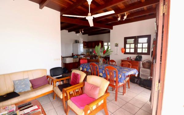 Maison à vendre    8 pièces •  Sainte-Luce