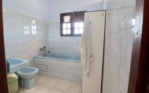 Maison à vendre    8 pièces •  Sainte-Luce