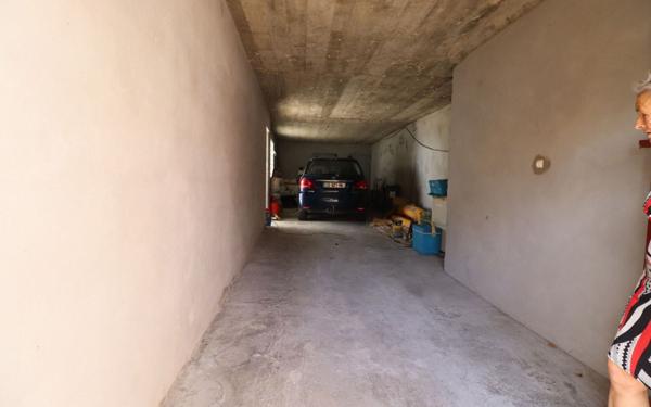 Maison à vendre    8 pièces •  Sainte-Luce