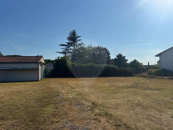 Terrain à vendre - Royan, Charente-Maritime - 17