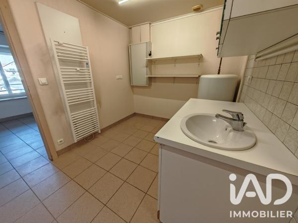 Location appartement 5 pièces 108 m² Montlebon