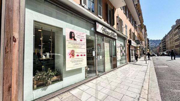 Vente Fonds de commerce 2 pièces 82 m2 à Nice