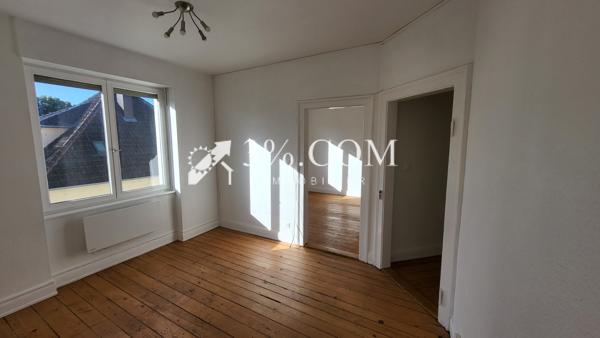 Appartement
                                                                                                                                                                                                                                                                                                                        2 pièce(s)                                                                                                                                                                                                          1 chambre(s)                                                                                                                                                                                                          41.42  m²