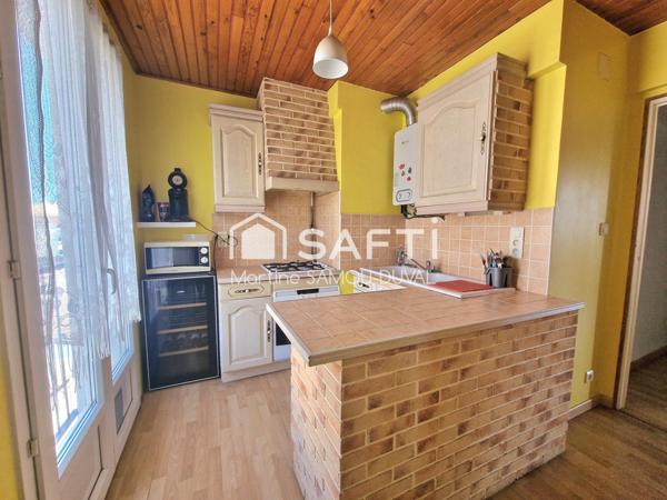 Mar-vivo les Sablettes appartement au dernier étage , cave , place de parking. Proximité de la plage