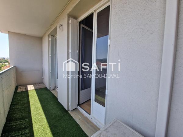 Mar-vivo les Sablettes appartement au dernier étage , cave , place de parking. Proximité de la plage