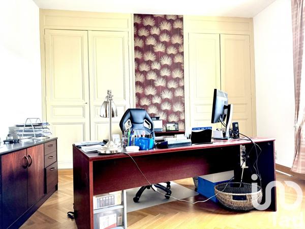 Maison de ville 9 pièces de 184 m² à Beauvais (60000)