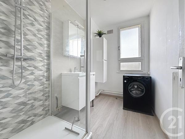 Appartement F4 à vendre  4 pièces - 75 m2 ST ANDRE LES VERGERS - 10