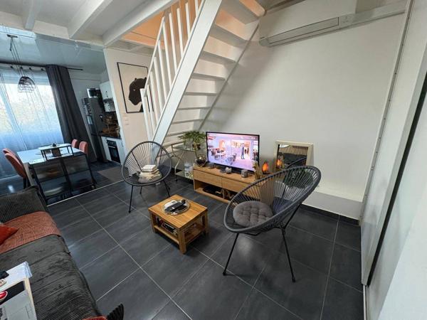 BAS DU FORT - T2bis dans résidence privé avec piscine et accès plage