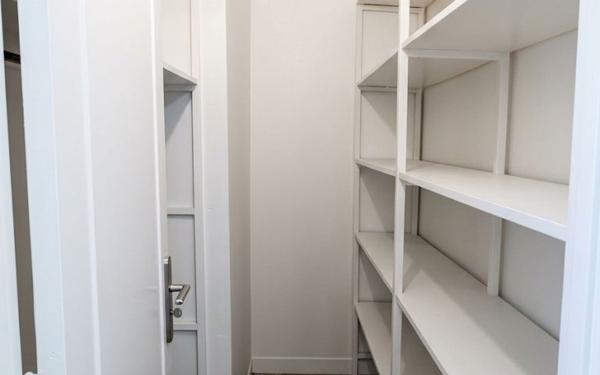 Appartement à vendre    3 pièces • 81 m2 Pau