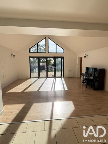 Maison à vendre 7 pièces 220 m² Dammartin-en-Goële