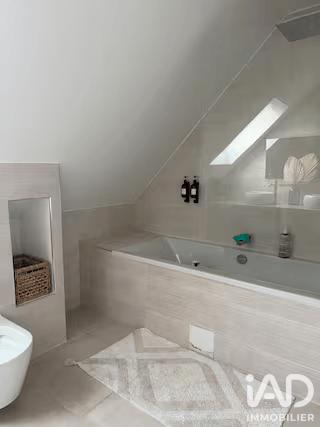 Maison à vendre 7 pièces 220 m² Dammartin-en-Goële