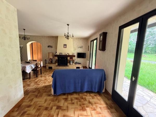 A LOUER MAISON 3 CHAMBRES sur 5000 m² A CAVIGNAC Cavignac (33620)