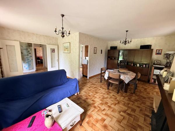 A LOUER MAISON 3 CHAMBRES sur 5000 m² A CAVIGNAC Cavignac (33620)