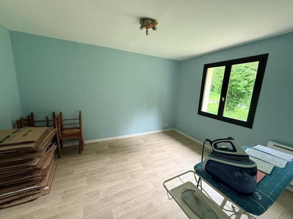 A LOUER MAISON 3 CHAMBRES sur 5000 m² A CAVIGNAC Cavignac (33620)