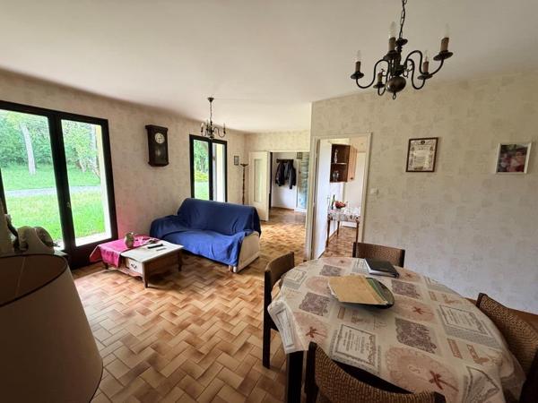 A LOUER MAISON 3 CHAMBRES sur 5000 m² A CAVIGNAC Cavignac (33620)