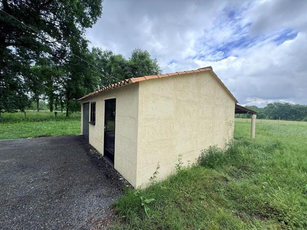 A LOUER MAISON 3 CHAMBRES sur 5000 m² A CAVIGNAC Cavignac (33620)