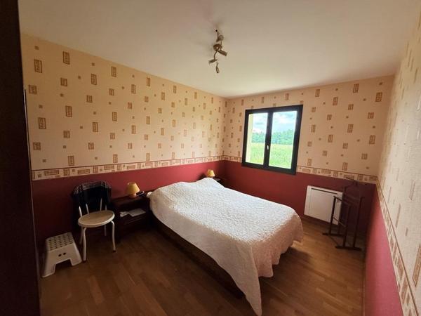 A LOUER MAISON 3 CHAMBRES sur 5000 m² A CAVIGNAC Cavignac (33620)