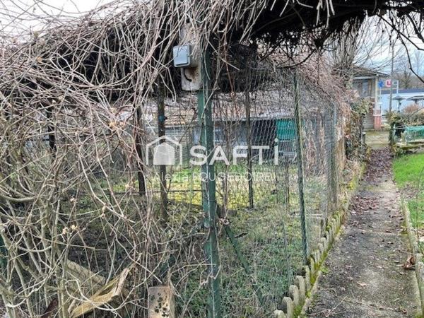 MAISON TYPE 3 BLAYE LES MINES AVEC GROS POTENTIEL