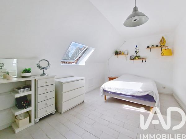 Maison à vendre 7 pièces 152 m² Saint-Fargeau-Ponthierry