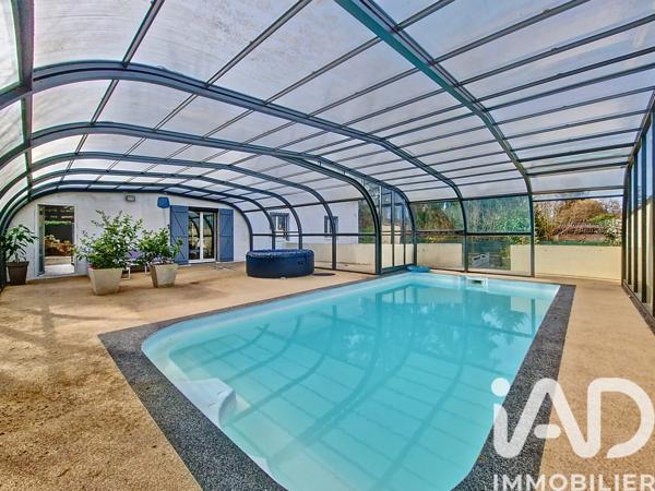 Maison à vendre 7 pièces 152 m² Saint-Fargeau-Ponthierry