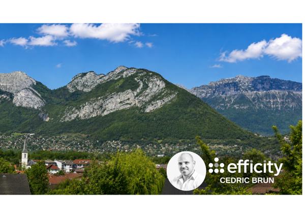 Terrain
        
        - 1411 m² Exclusivité 728 000 € *