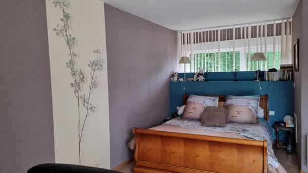 Maison Guecelard 11 pièce(s) 290 m2