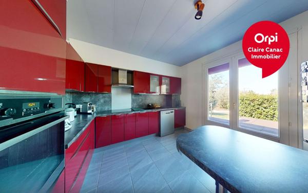 Maison à vendre    6 pièces •  Saïx