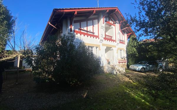 Maison à vendre    6 pièces • 184 m2 Bayonne