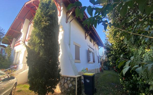 Maison à vendre    6 pièces • 184 m2 Bayonne