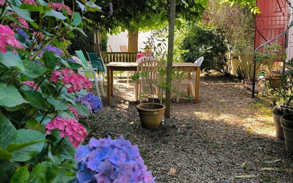 Maison à vendre    6 pièces • 184 m2 Bayonne