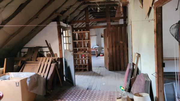 Immeuble avec local commercial