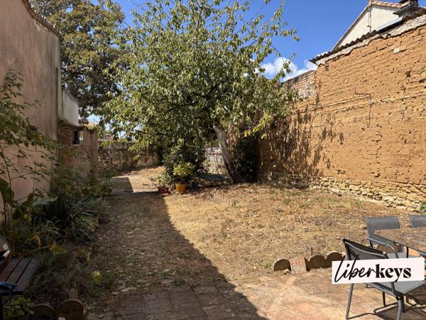 Maison de caractère rénovée – Hyper centre de Gaillac – 238 m² habitables – Jardin