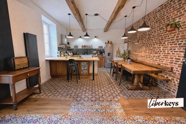 Maison de caractère rénovée – Hyper centre de Gaillac – 238 m² habitables – Jardin