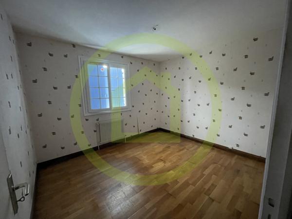 Maison à ROULLET SAINT ESTEPHE (16440)