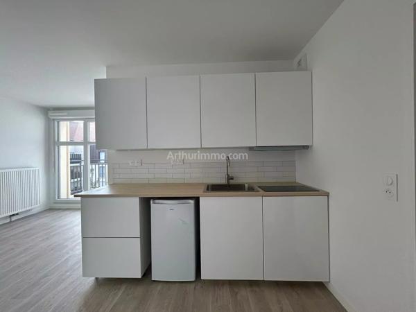 Location                                                      Appartement
                        
                     1 pièces                      29 m2                     à Montlhéry
