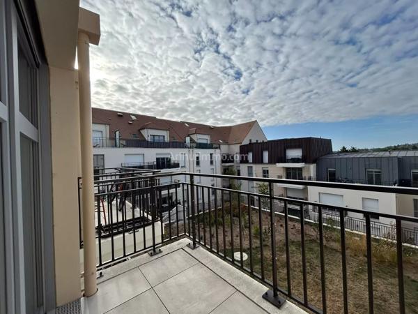 Location                                                      Appartement
                        
                     1 pièces                      29 m2                     à Montlhéry
