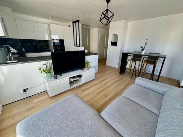 Appartement Cergy 5 pièce(s) 91.24 m2 €374 000 ** - Référence 2294