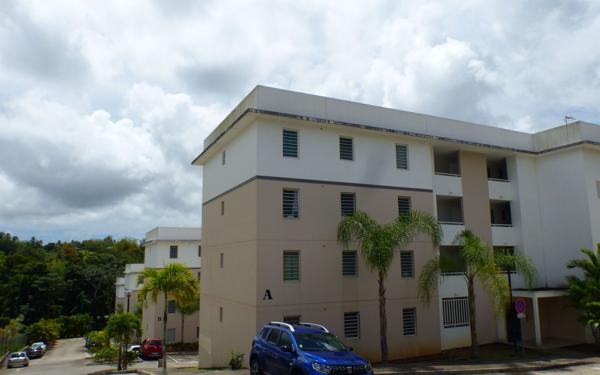Appartement à vendre    3 pièces •  Le Lamentin