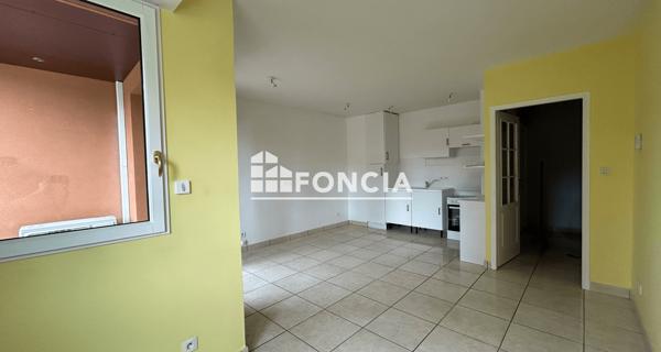 Location Appartement 2 pièces 47 m² - Villefranche-sur-saône 69400