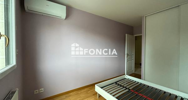Location Appartement 2 pièces 47 m² - Villefranche-sur-saône 69400