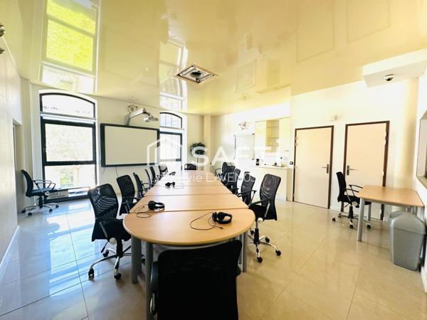 A SOISSONS, QUARTIER PARC GOURAUD, BUREAU PROFESSIONNEL AMENAGE ET MEUBLE DE 43 M2.
