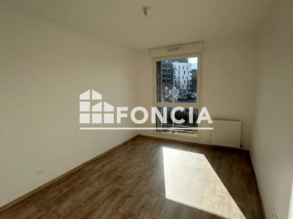 Location Appartement 2 pièces 44.1 m² - RESIDENCE DESSAIX Thonon Les Bains 74200