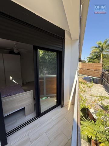 Bel appartement T3 en RDC avec magnifique vue mer et montagne proche centre ville